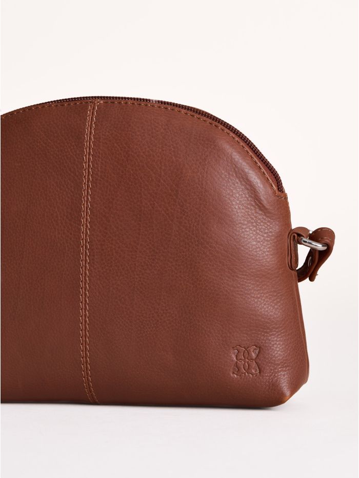 Elterwater curved Leather Cross Body Bag in Cognac