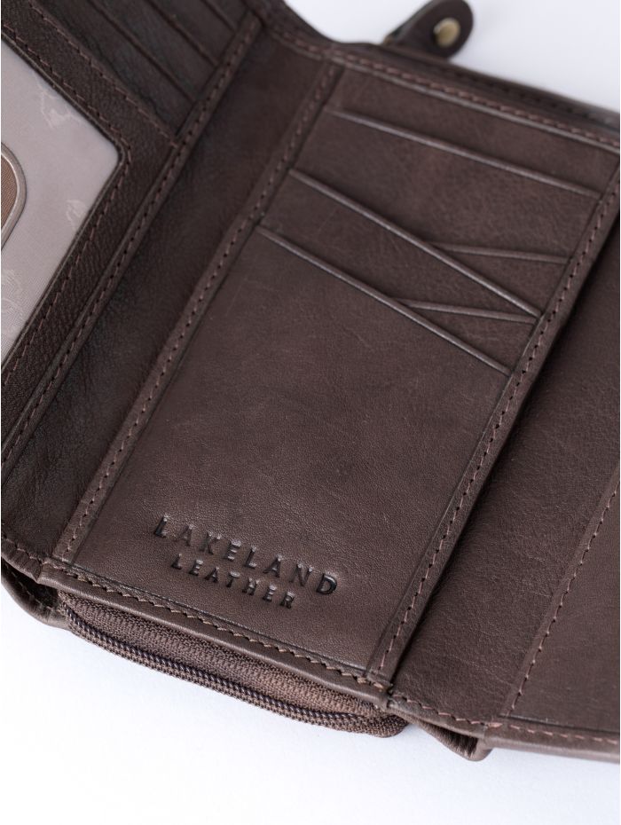 Hartsop Flapover Leather Purse in Brown and Green