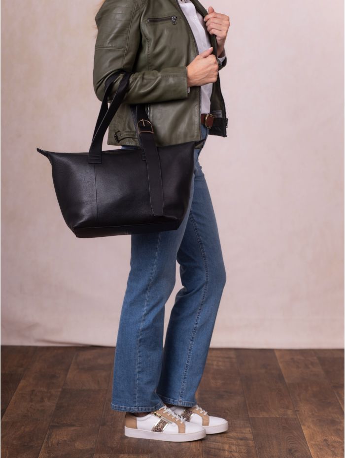 Newton Leather Tote Bag in Black