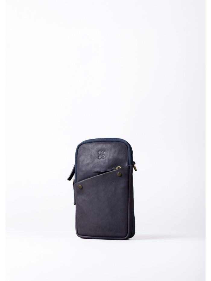 Harstone Leather Travel Bag in Blue