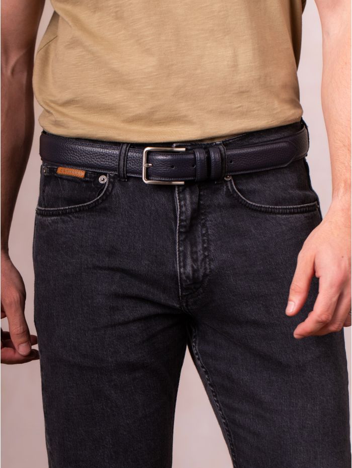 Storrs Leather Belt in Navy