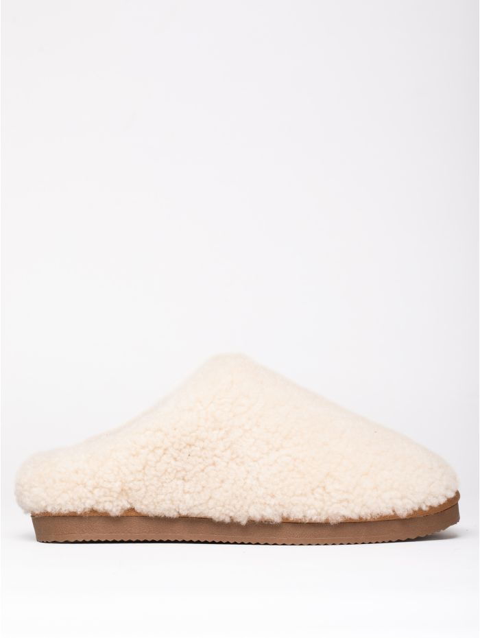Sheepskin Wool Clog Slippers in Cream
