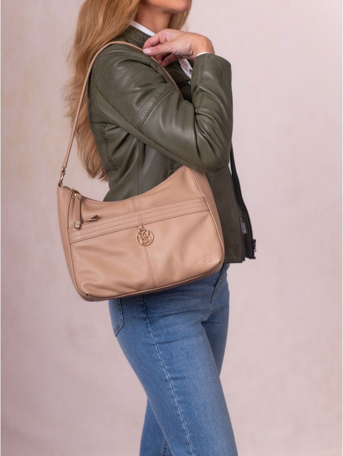 Cartmel Leather Shoulder Bag in Camel