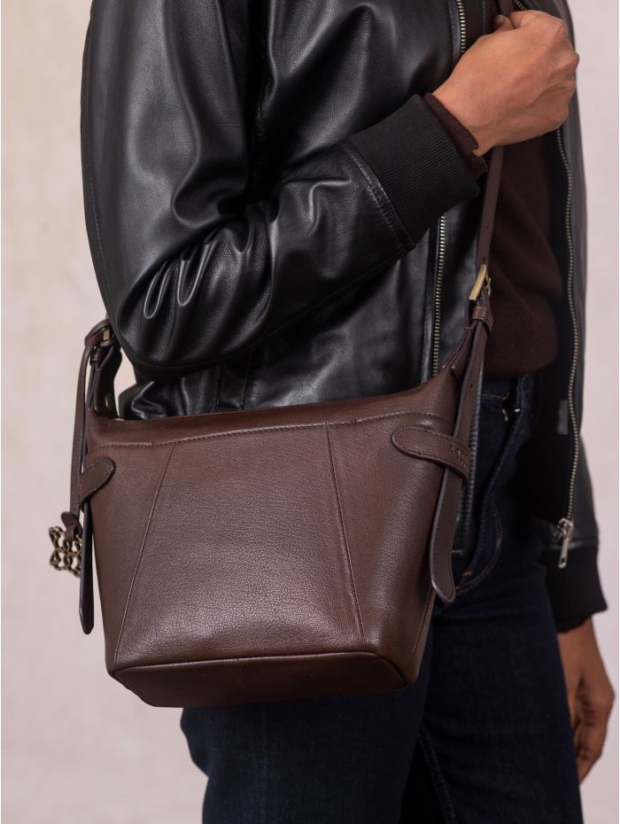 Newby Leather Cross Body Bag in Chocolate