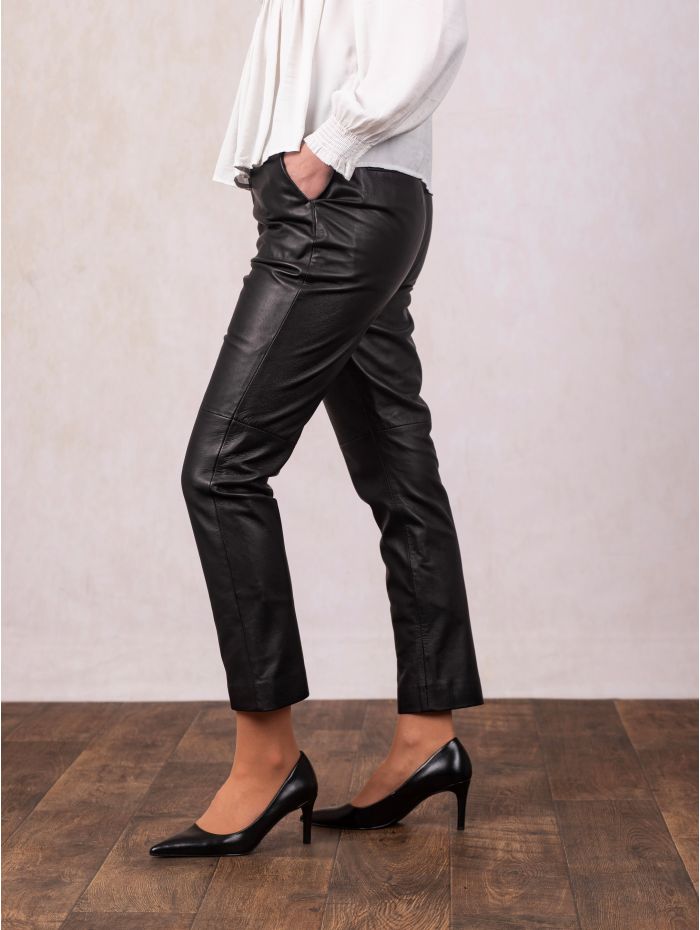Leather Trousers in Black