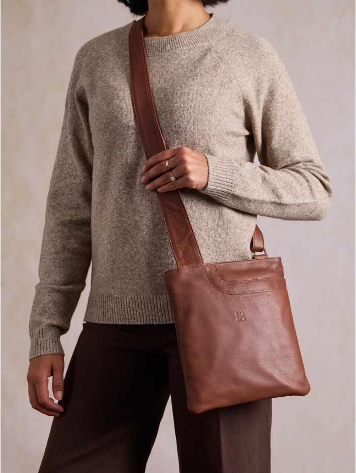 Allerdale Leather Cross Body Bag in Cognac