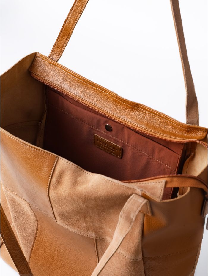 Tarn Hows Leather and Suede Tote Bag in Tan