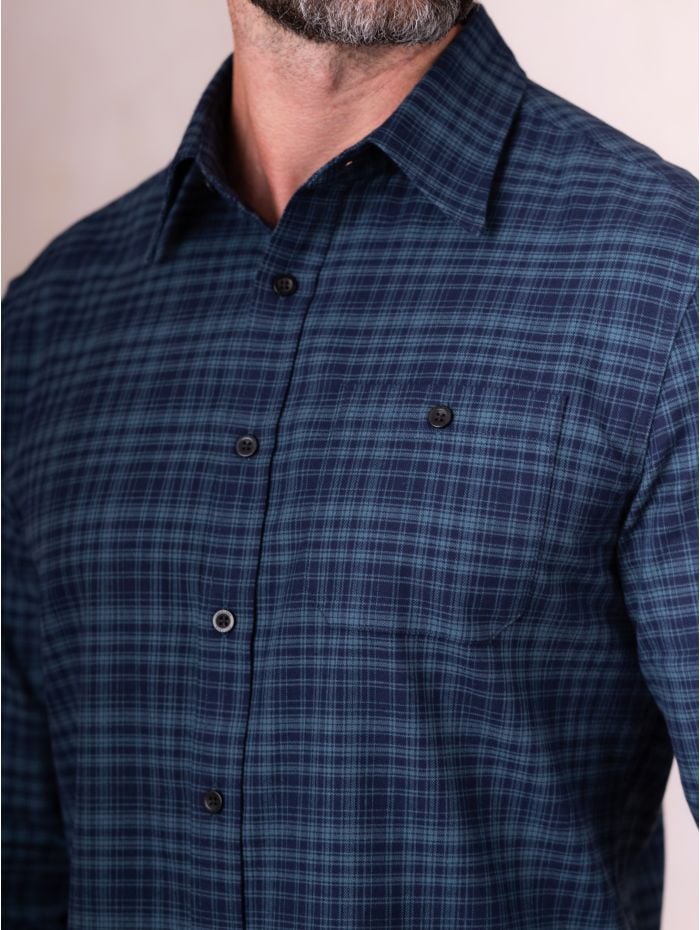 Keswick Cotton Checked Shirt in Blue