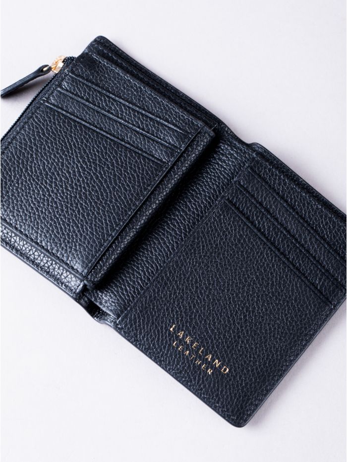 Newton Leather Purse in Black