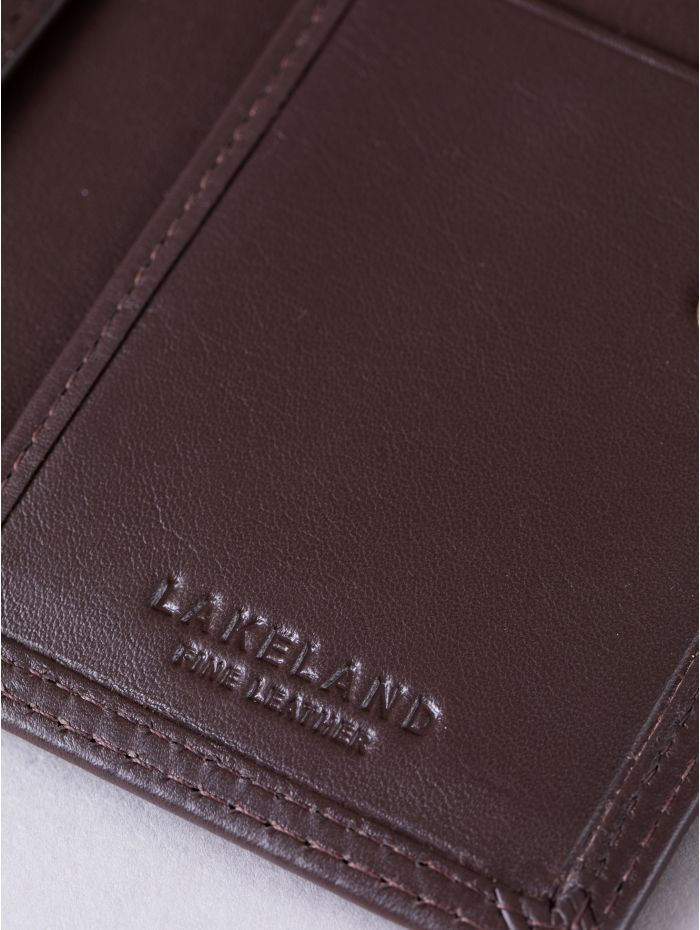 Small Leather Purse in Brown
