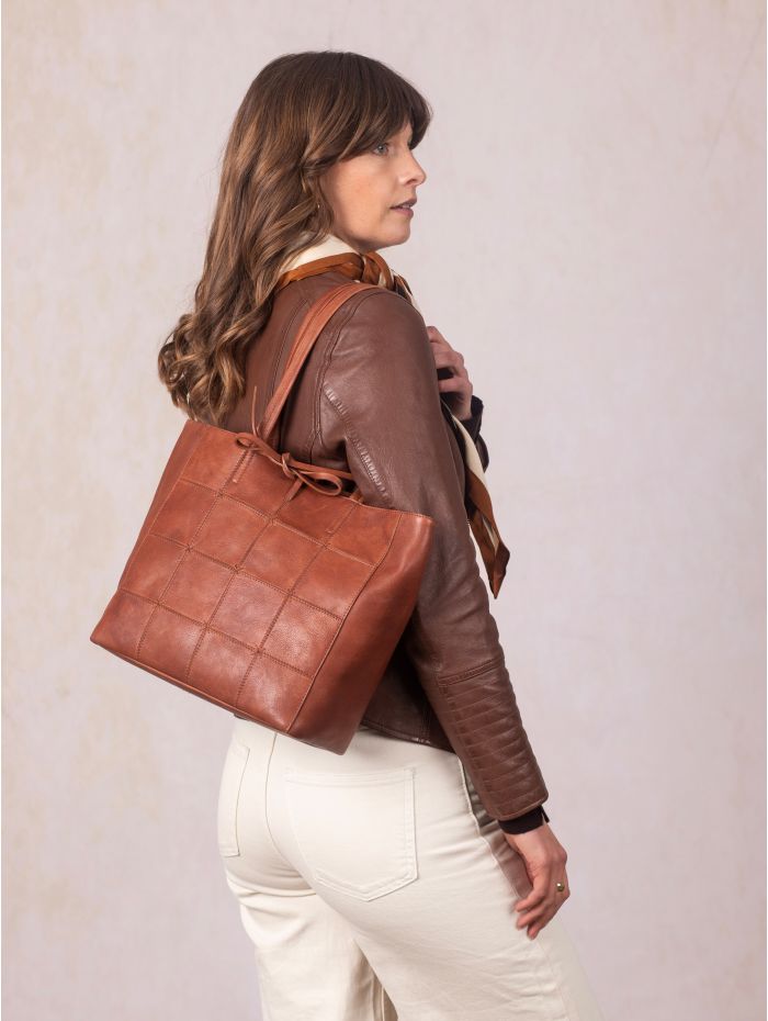 Patterdale Leather Tote Bag in Brown