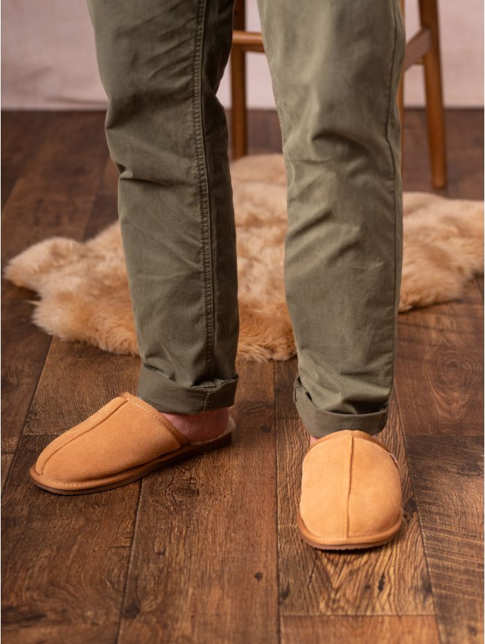 Men's Sheepskin Sliders in Tan