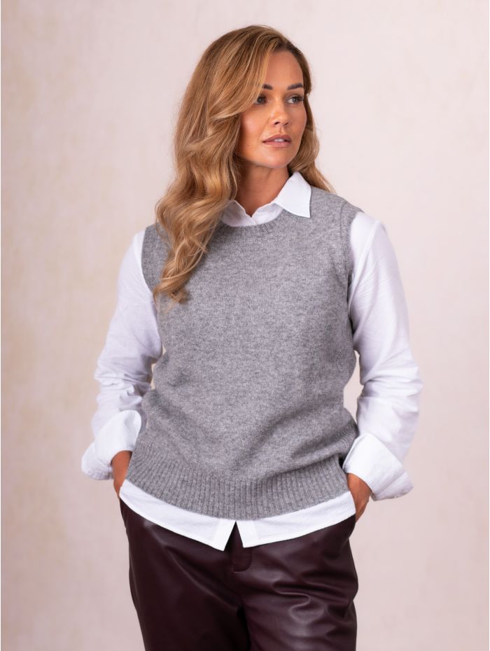 Lakeland Leather Georgie Wool Blend Knitted Vest in Grey