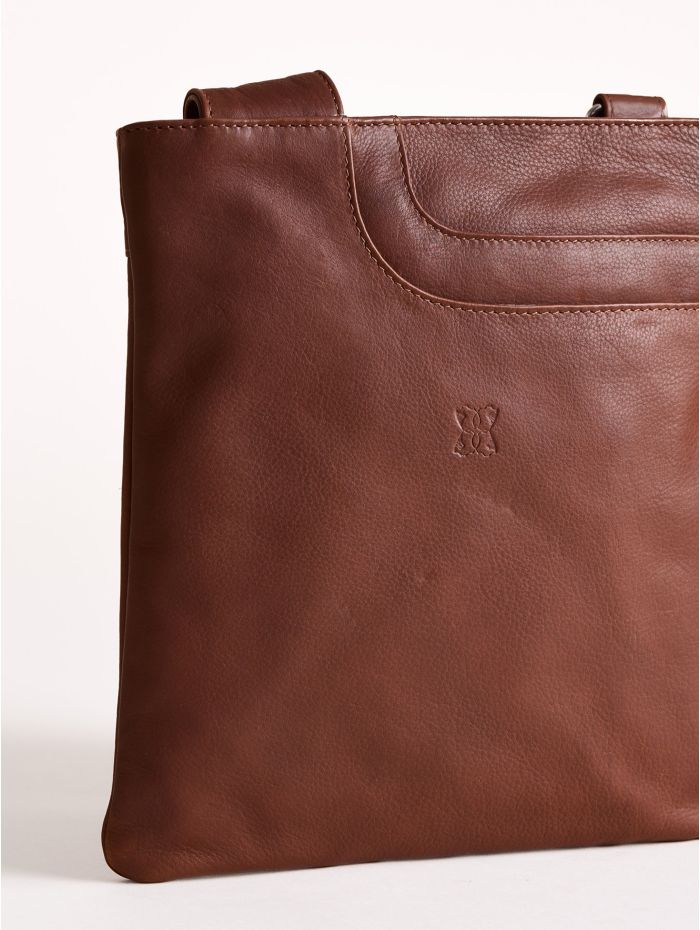 Allerdale Leather Cross Body Bag in Cognac