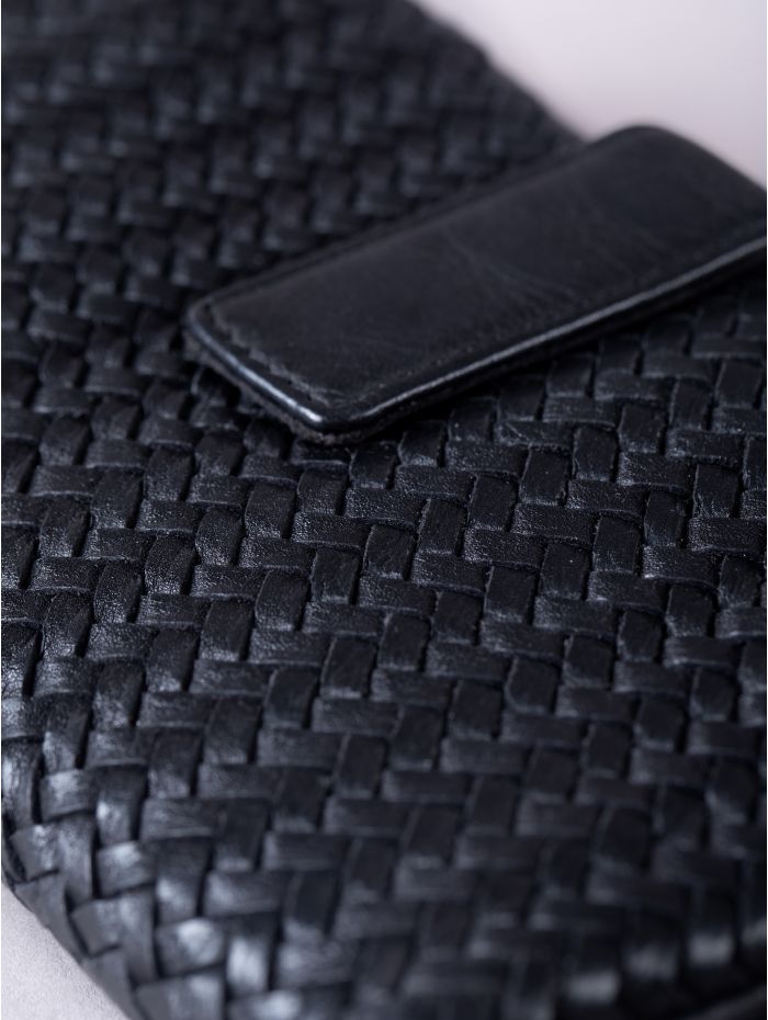 Wreay Large Leather Tab Purse in Black