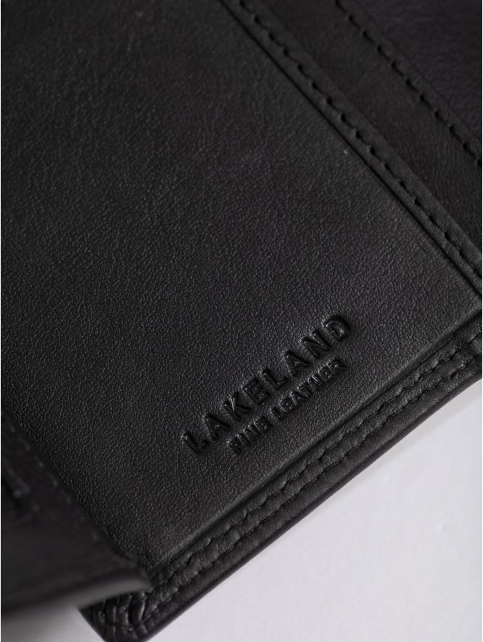 Small Leather Tab Purse in Black