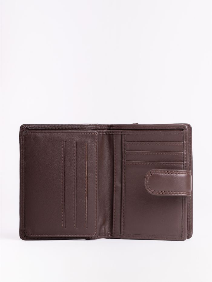 Small Leather Tab Purse in Brown