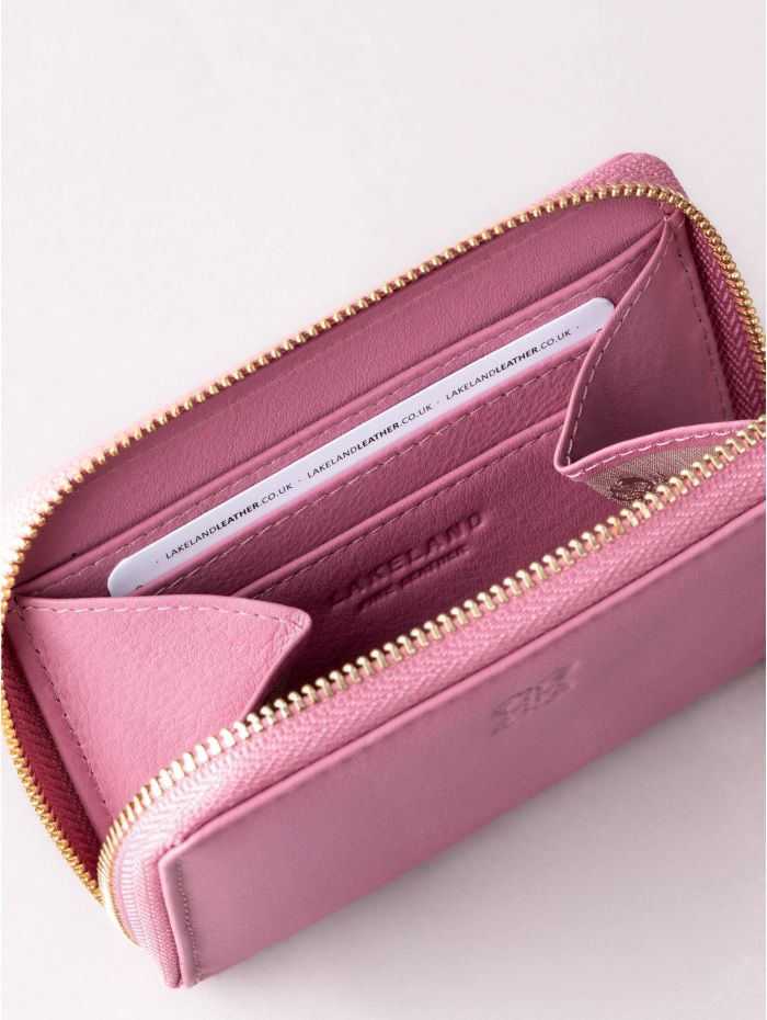Small Leather Zip Purse in Mauve