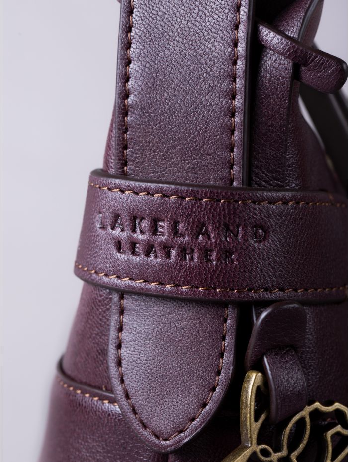 Newby Leather Hobo Shoulder Bag in Burgundy