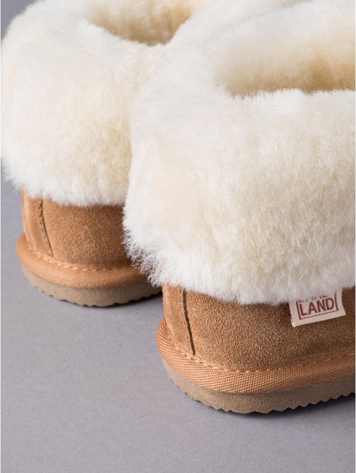 Ladies' Sheepskin Bootie Slippers in Tan