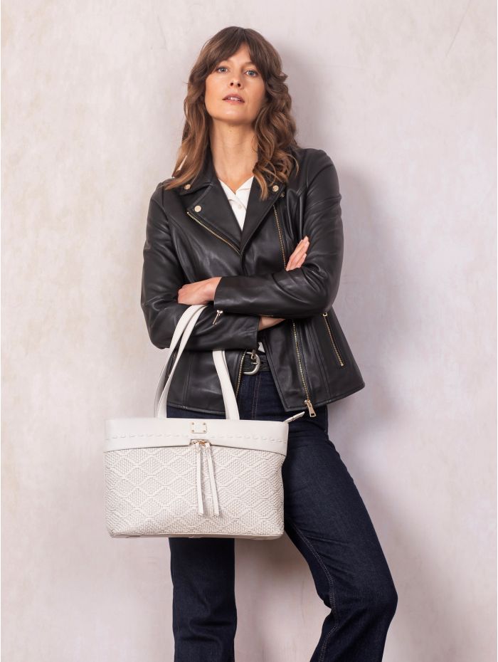 Wasdale Leather Tote Bag in Off White