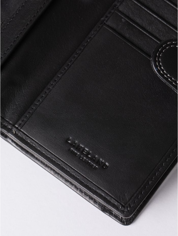 Medium Leather Tab Purse in Black