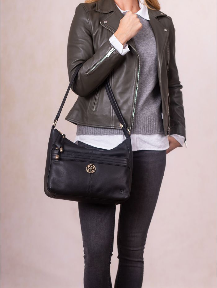 Cartmel Leather Shoulder Bag in Black