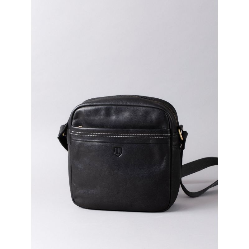 Keswick Small Messenger Bag