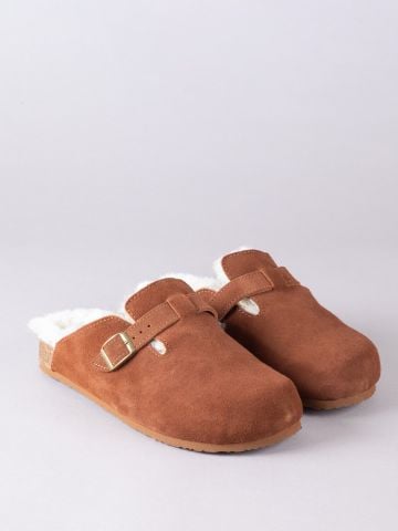 Lakeland Leather Unisex Sheepskin Clog Slippers in Tan