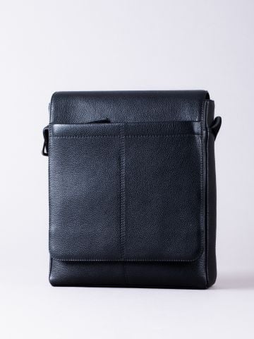 Lakeland Leather Crummock Leather Cross Body Bag in Black