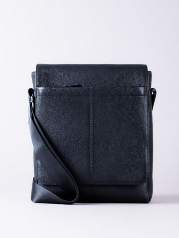 Lakeland Leather Crummock Leather Cross Body Bag in Black