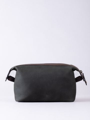 Lakeland Leather Walton Washbag in Olive Green