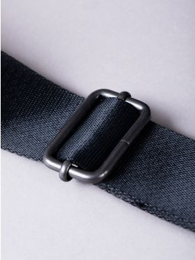 Crummock Leather Cross Body Bag in Black