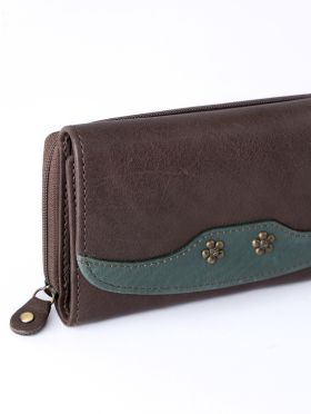 Hartsop Flapover Leather Purse in Brown and Green