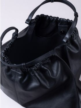 Newland Leather Slouch Tote Bag in Black
