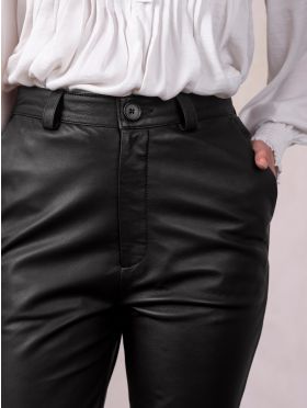 Leather Trousers in Black