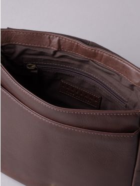 Lakeland Leather Keswick Medium Leather Messenger Bag in Brown