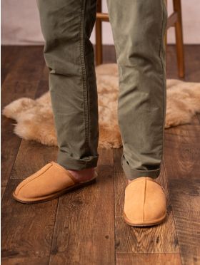 Men's Sheepskin Sliders in Tan