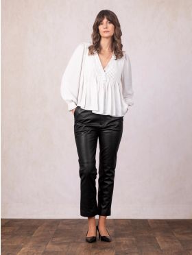 Leather Trousers in Black