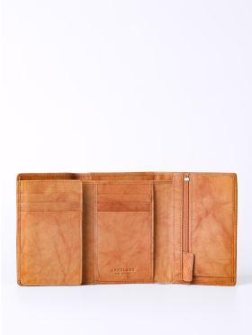 Bowston Tri-Fold Leather Wallet in Cognac
