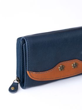 Hartsop Flapover Leather Purse in Navy and Cognac