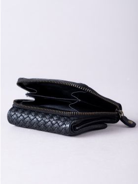Wreay Small Leather Purse in Black