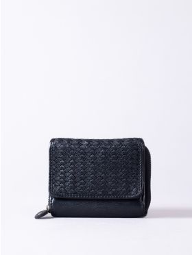 Wreay Small Leather Purse in Black