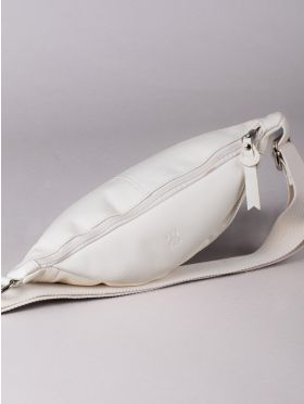 Tarn Leather Sling Bag in Off-White