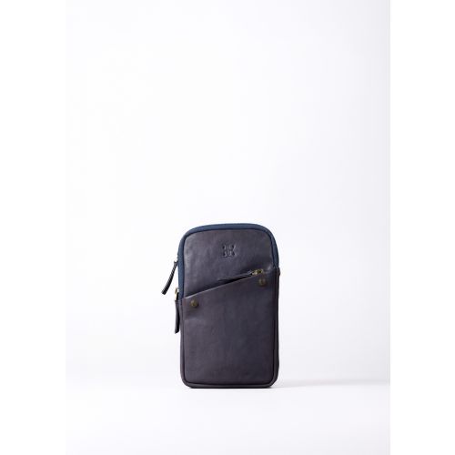 Harstone Leather Travel Bag in Blue